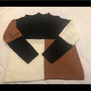 [NEW] Colorblock Sweater 🖤
